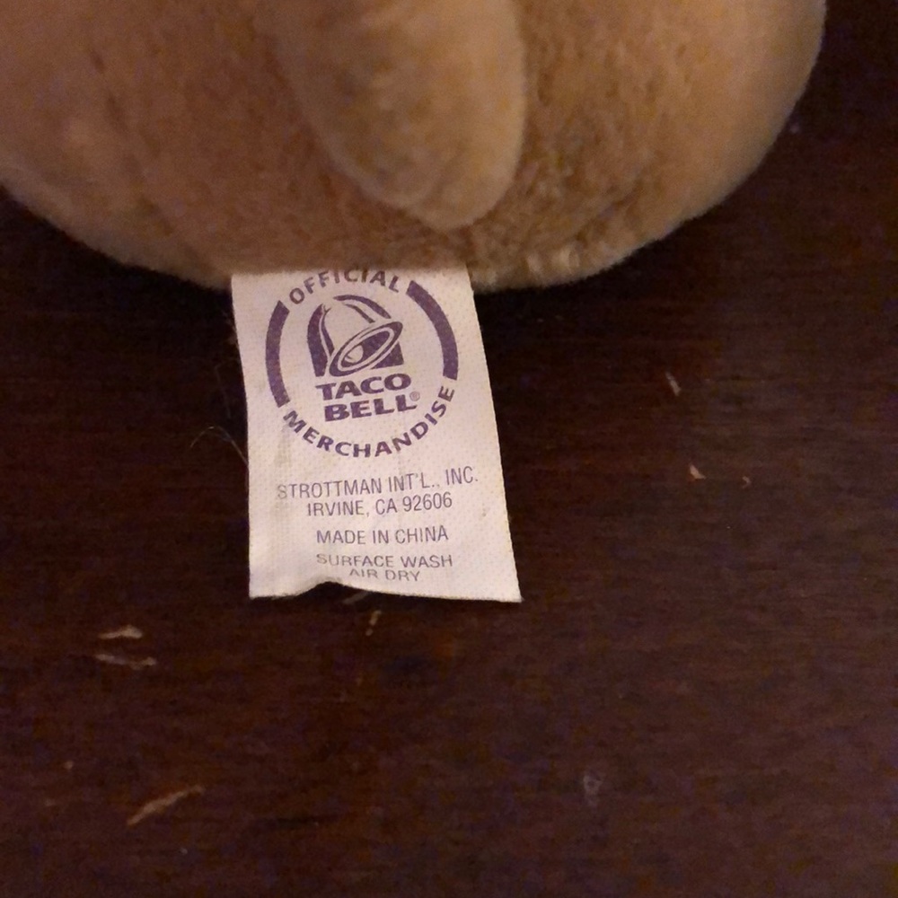 Taco Bell Stuffed Dog - Picture 3 of 6